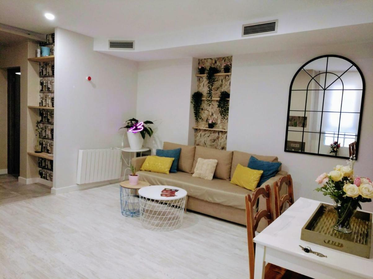 Apartamento Centro San Blas 36, Proximo Al Pilar Zaragoza Exteriör bild